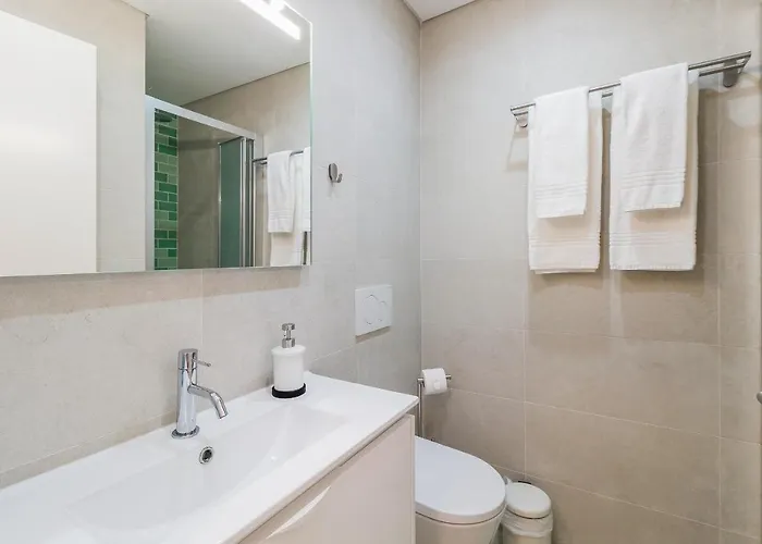 Canto Mar By Alzira Албуфейра